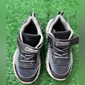 Skechers Black‎ Kids Shoes Size 10